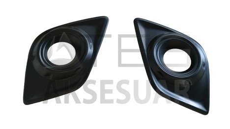 8566b7d8b208d1a364e612e2fb16405e.jpg TOYOTA HILUX REVO 2016-2019 ÖN SİS ÇERÇEVESİ KAPLAMA SİYAH KALIN - Görsel 1